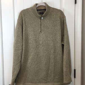 Arrow 1/4 Zip Pullover Sweatshirt